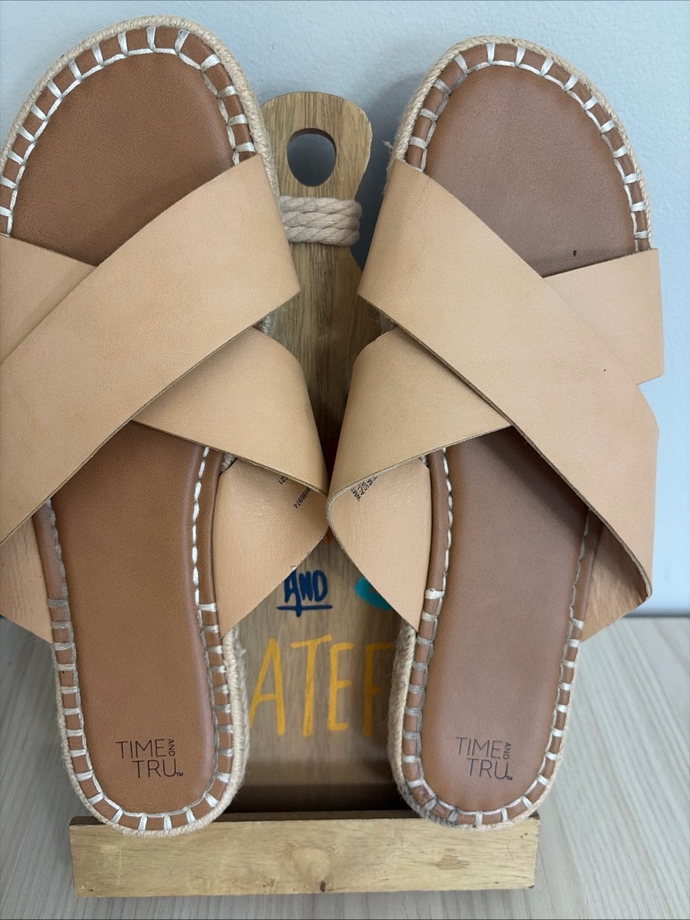 Time and Tru Beige Crisscross Slide Sandals size 9